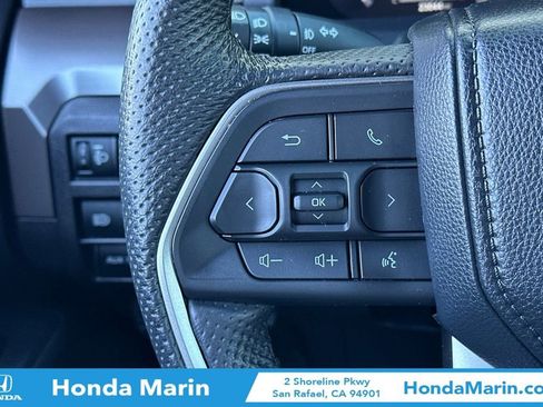 Used 2024 Toyota Tacoma TRD Off-Road image 28