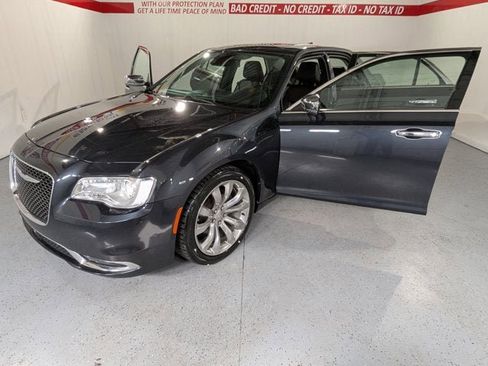 Used 2017 Chrysler 300 C w/ Safetytec Plus Group image 11
