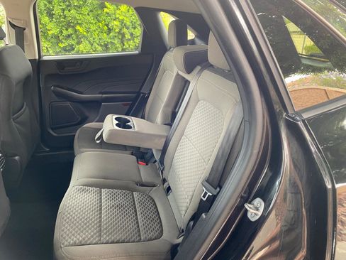 Used 2022 Ford Escape SE w/ Convenience Package FWD image 45