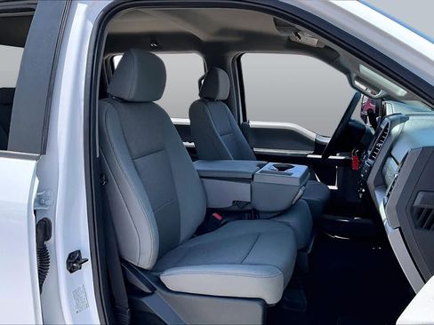Used 2020 Ford F350 XL w/ STX Appearance Package AWD/4WD image 9