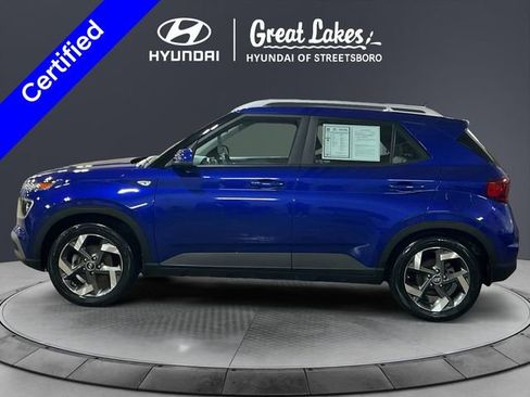 Certified 2023 Hyundai Venue Limited FWD image 3