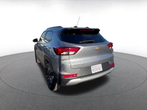 Used 2025 Chevrolet TrailBlazer LT image 11