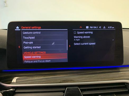 Used 2022 BMW 530i xDrive w/ Premium Package image 29