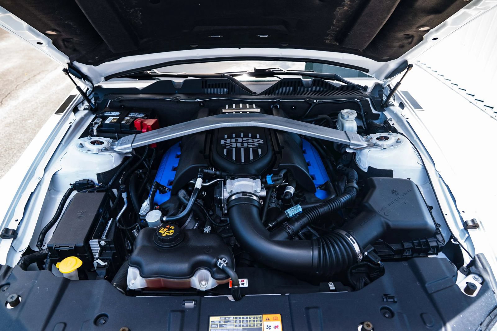 Used 2013 Ford Mustang Boss 302 w/ Boss 302 Accessory Pkg RWD image 28