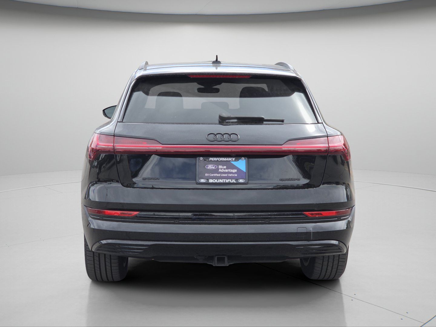 Used 2023 Audi e-tron Premium w/ Convenience Plus Package AWD/4WD image 21