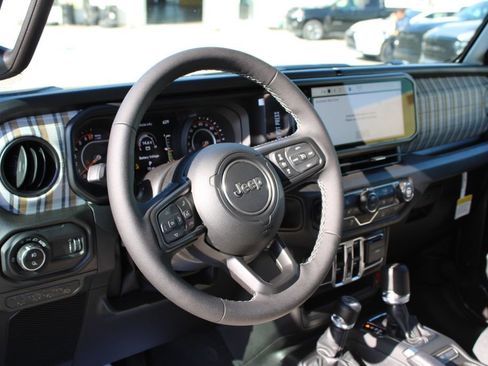 New 2026 Jeep Gladiator Sport AWD/4WD image 27