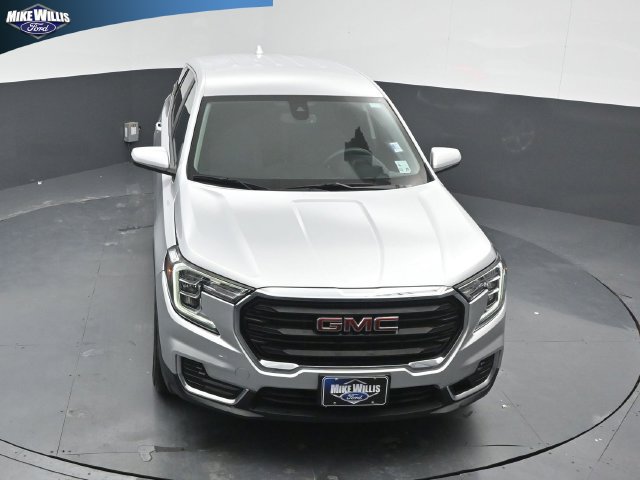 Used 2022 GMC Terrain SLE FWD image 10