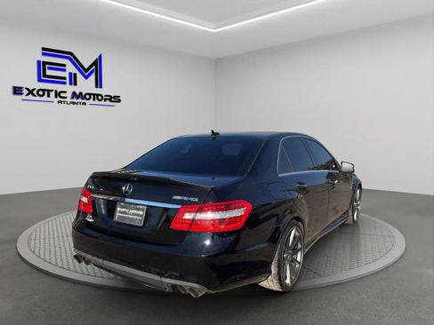 Used 2010 Mercedes-Benz E 63 AMG Sedan image 15