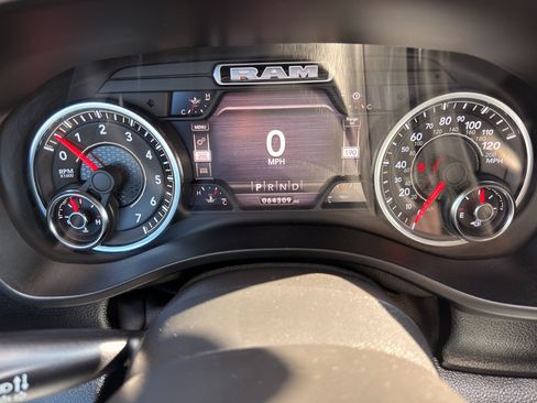 Used 2020 RAM 1500 Sport w/ Comfort & Convenience Group AWD/4WD image 27