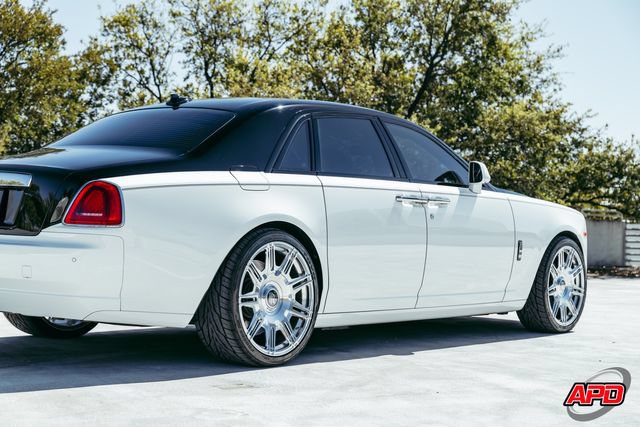 Used 2017 Rolls-Royce Ghost RWD image 69