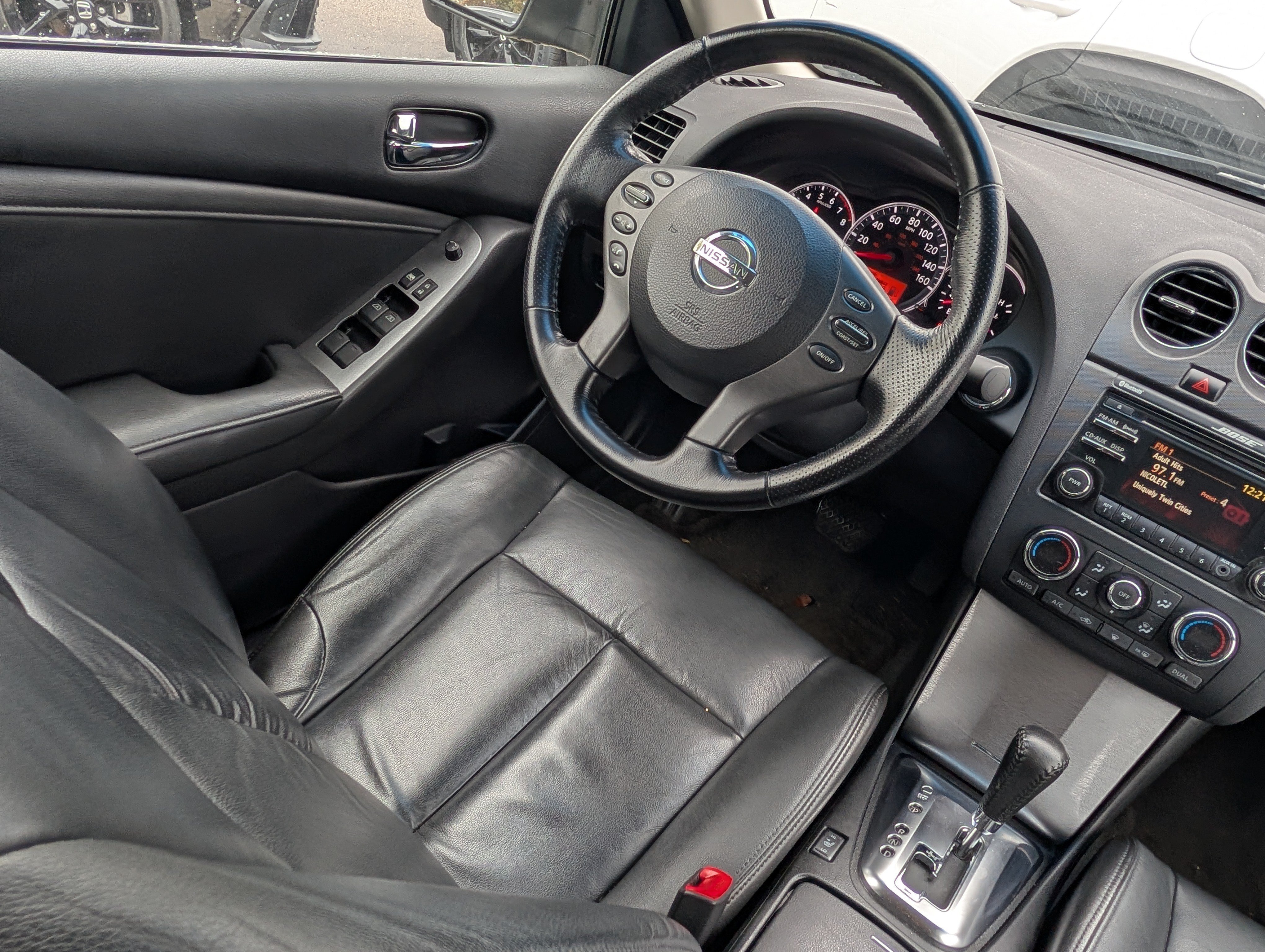 Used 2012 Nissan Altima 2.5 SL w/ 2.5SL Pkg FWD image 9