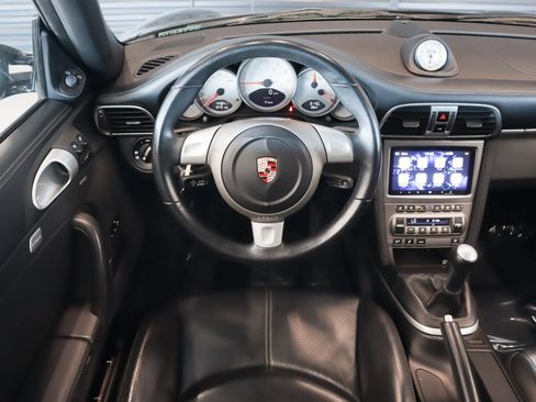 Used 2006 Porsche 911 Carrera S image 15