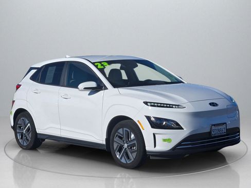 Certified 2023 Hyundai Kona SE image 10