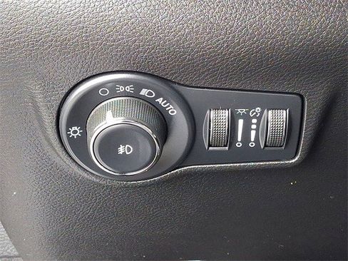 Used 2022 Jeep Compass High Altitude image 26