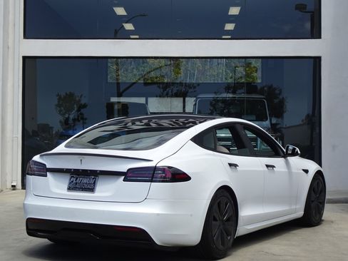Used 2022 Tesla Model S AWD/4WD image 9