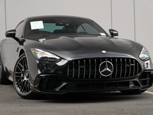Used 2025 Mercedes-Benz AMG GT 43 image 4