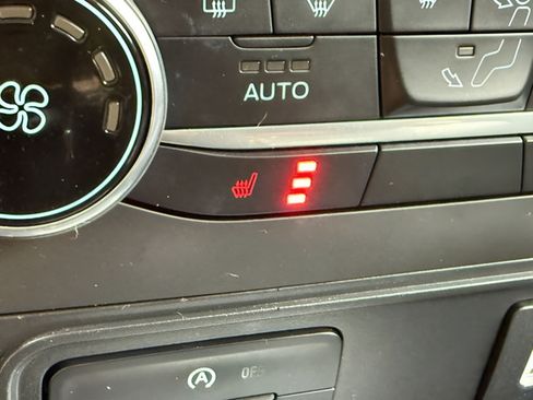 Used 2022 Ford EcoSport SE AWD/4WD image 12