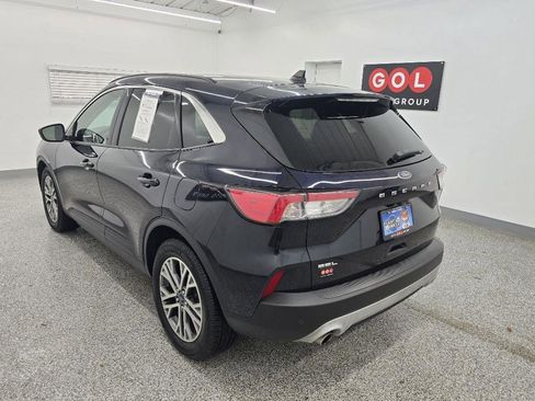 Used 2021 Ford Escape SEL w/ Technology Package FWD image 5