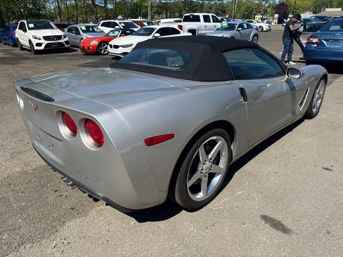 Used 2005 Chevrolet Corvette Convertible w/ Preferred Equipment Group RWD image 14