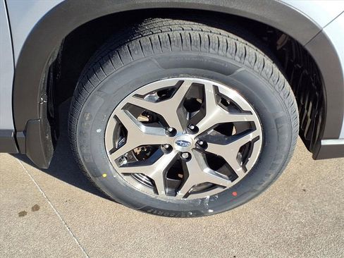 Certified 2023 Subaru Forester Premium w/ Popular Package #2 image 23