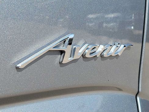 Used 2024 Buick Enclave Avenir w/ Avenir Technology Package AWD/4WD image 15