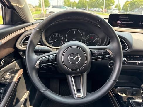 Certified 2025 MAZDA CX-30 2.5 Turbo w/ Premium Plus Pkg AWD/4WD image 17
