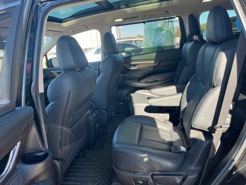 Certified 2024 Subaru Ascent Touring w/ Popular Package #2 image 16