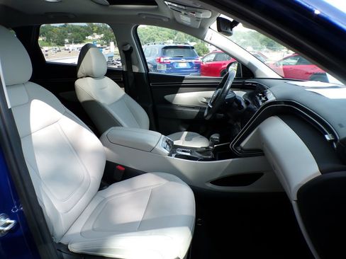 Certified 2024 Hyundai Tucson SEL w/ Convenience Package AWD/4WD image 15