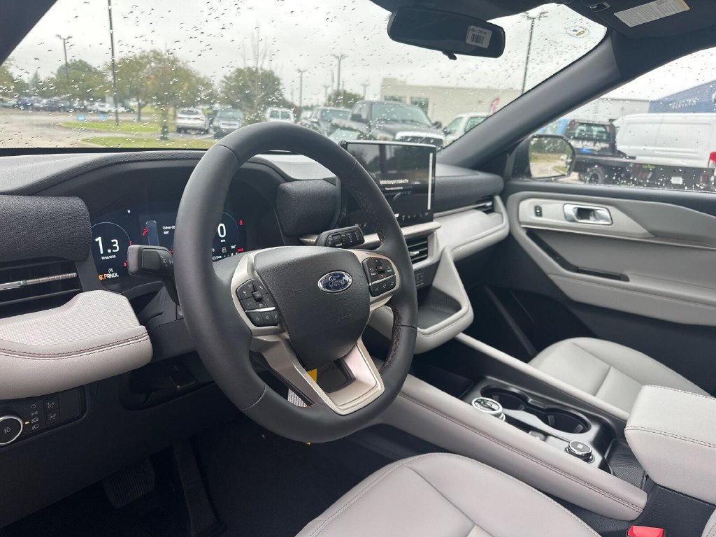 New 2027 Ford Explorer Active w/ Active Comfort Package AWD/4WD image 14