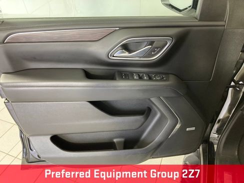 Used 2023 Chevrolet Tahoe Z71 w/ Off-Road Capability Package AWD/4WD image 13