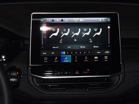 New 2026 Jeep Compass Limited w/ Sun, Sound & Navigation Group image 15