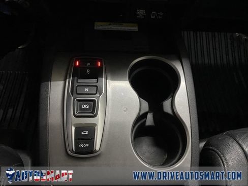 Used 2021 Honda Pilot Special Edition image 12