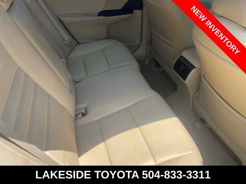 Used 2015 Toyota Camry XLE FWD image 10