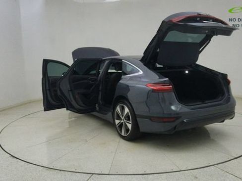 Used 2025 Audi A6 e-tron Premium Plus w/ Premium Plus RWD image 75