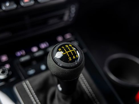 Certified 2022 Porsche 911 GT3 RWD image 38