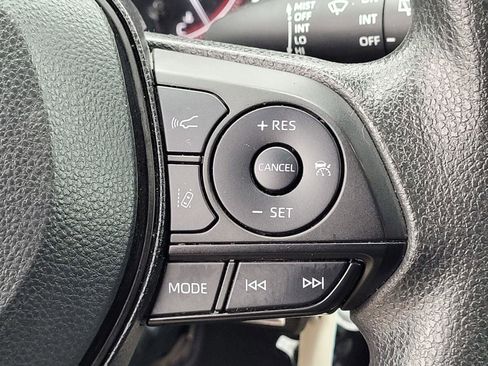 Used 2024 Toyota RAV4 LE image 32