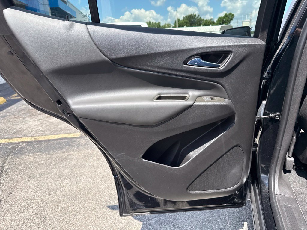 Used 2024 Chevrolet Equinox LT AWD/4WD image 19