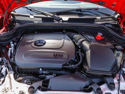 Used 2026 MINI Cooper 4-Door Hardtop FWD image 30