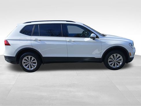 Used 2020 Volkswagen Tiguan S image 6