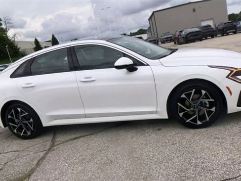 New 2026 Kia K5 EX image 4