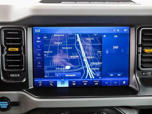 Used 2021 Ford Bronco Badlands image 14