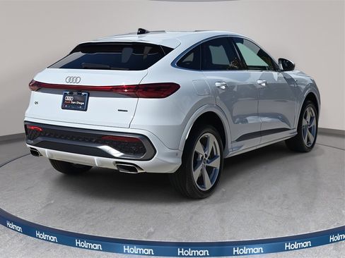 New 2025 Audi Q5 Premium Plus w/ Premium Plus image 3
