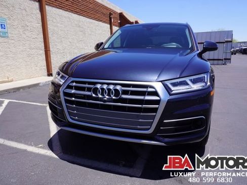 Used 2019 Audi Q5 Prestige w/ Prestige Package image 19