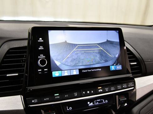 Certified 2025 Honda Odyssey EX-L image 25