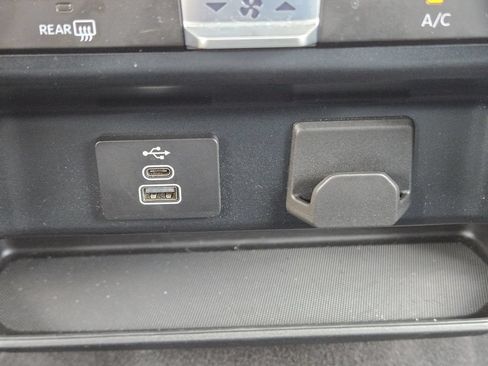 Used 2025 Ford F150 XLT w/ Equipment Group 301A Standard RWD image 22