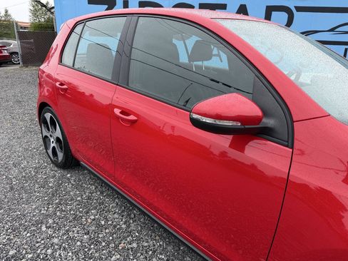 Used 2013 Volkswagen GTI Driver's Edition FWD image 10