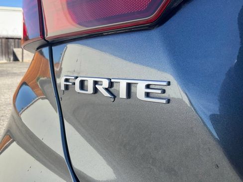 Used 2023 Kia Forte GT-Line FWD image 14