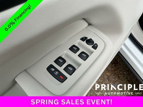 New 2026 Volvo XC60 B5 Ultra w/ Protection Package Premier image 23