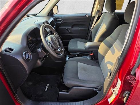 Used 2015 Jeep Patriot Sport AWD/4WD image 20