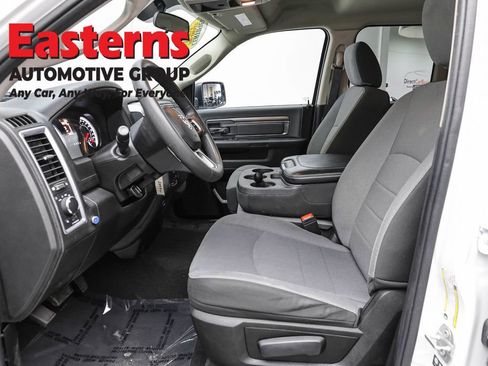 Used 2024 RAM 1500 Classic SLT AWD/4WD image 13